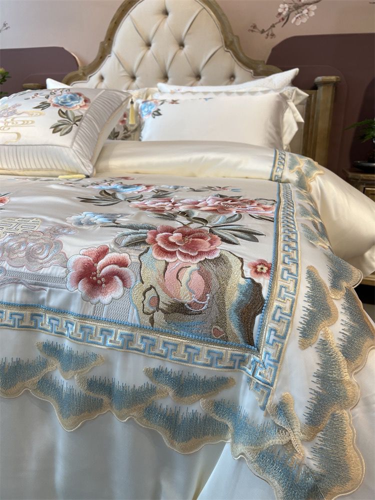 Acacia Egyptian Cotton Embroidery Luxury Duvet Cover Bedding Set