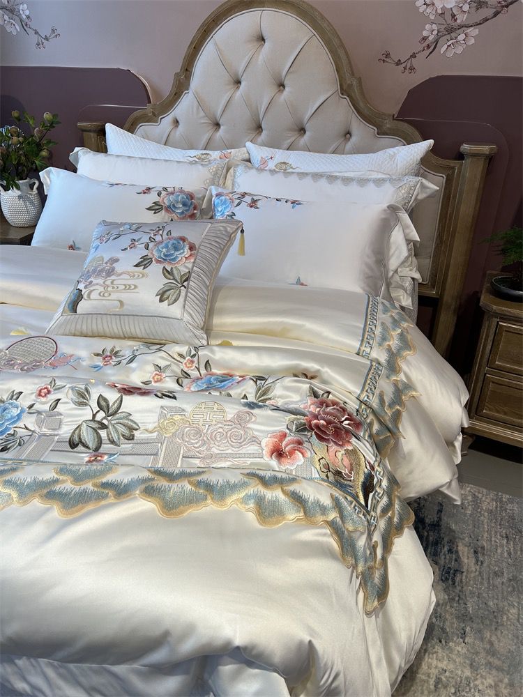 Acacia Egyptian Cotton Embroidery Luxury Duvet Cover Bedding Set