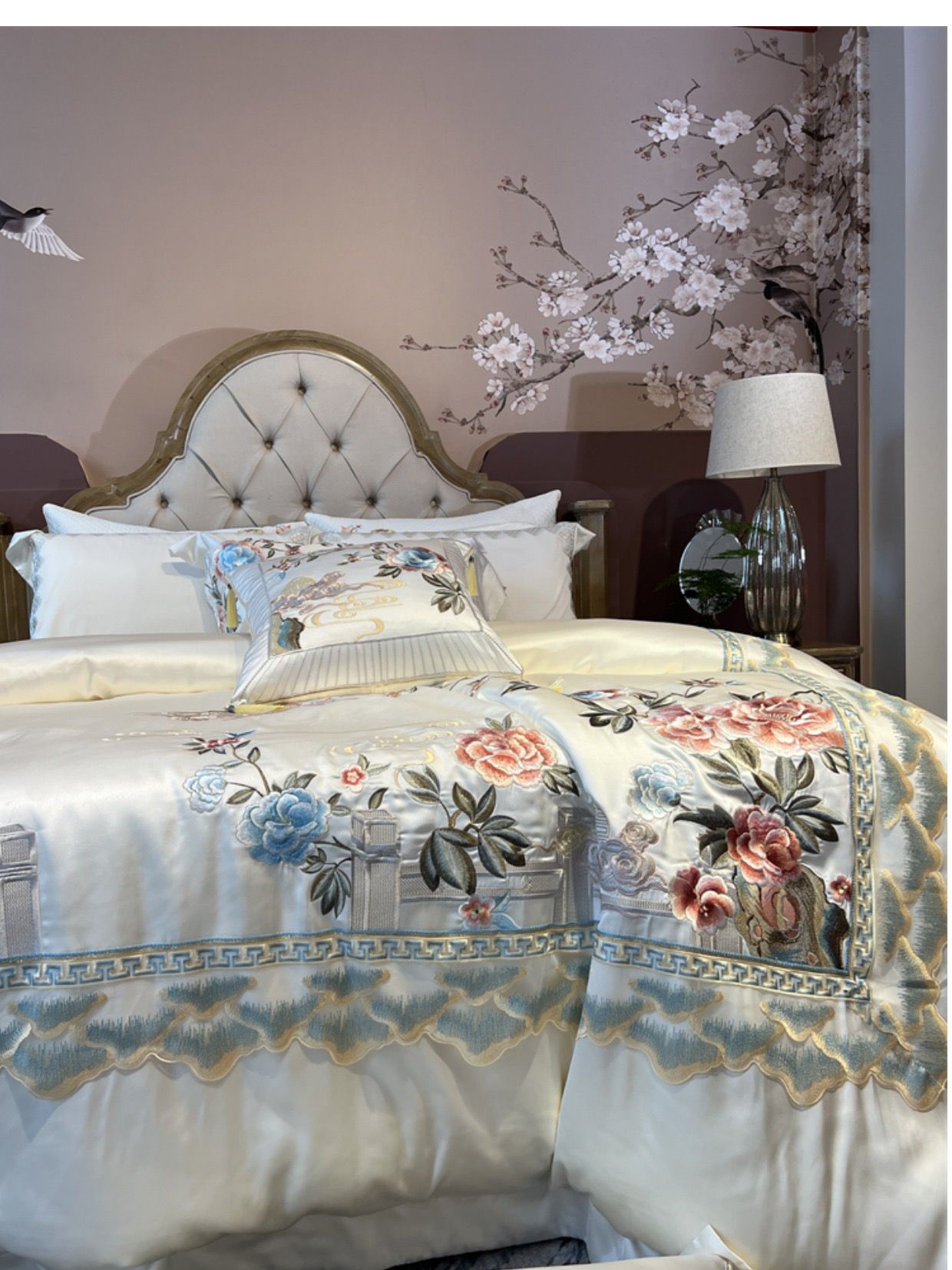 Acacia Egyptian Cotton Embroidery Luxury Duvet Cover Bedding Set