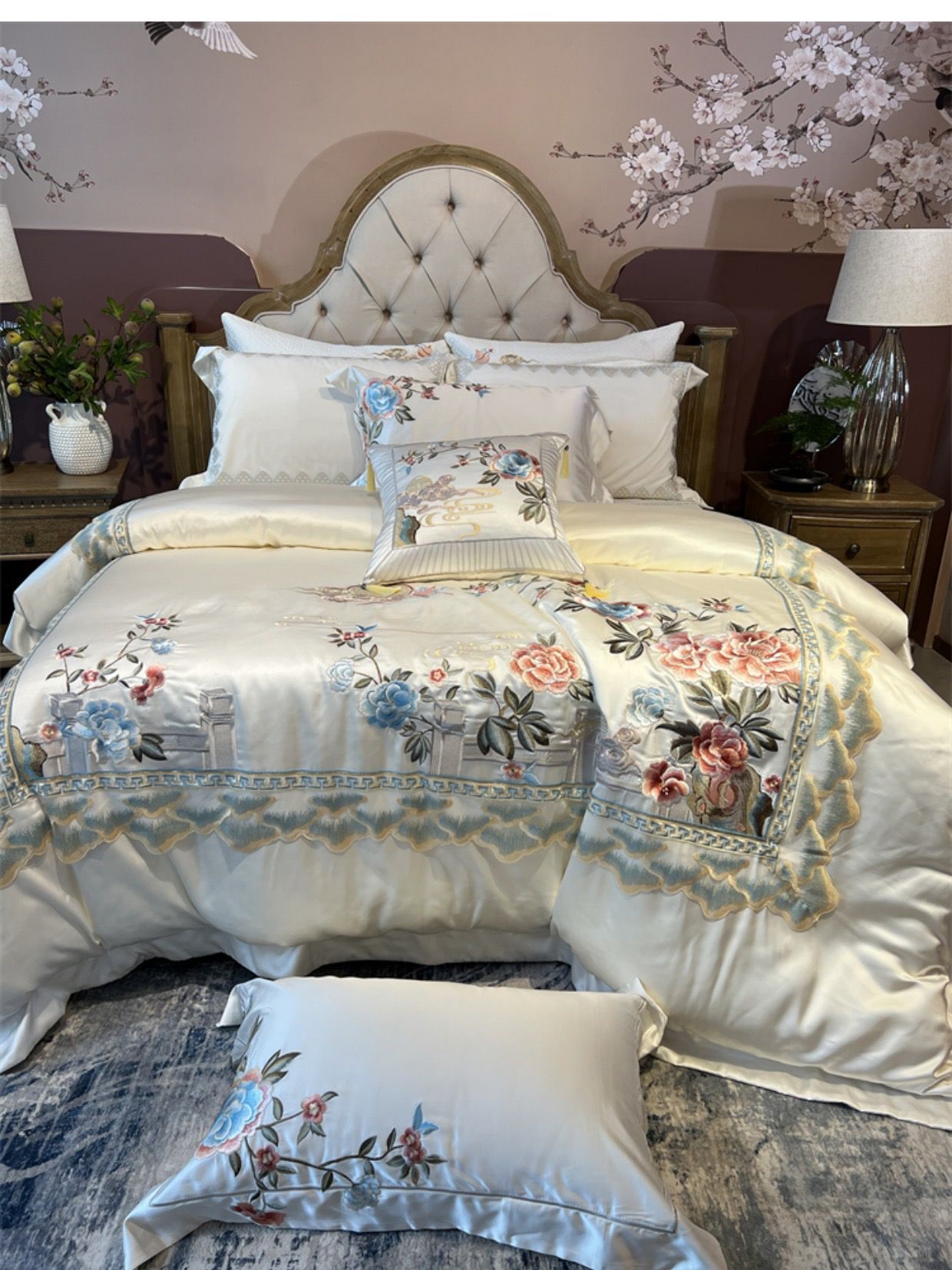 Acacia Egyptian Cotton Embroidery Luxury Duvet Cover Bedding Set