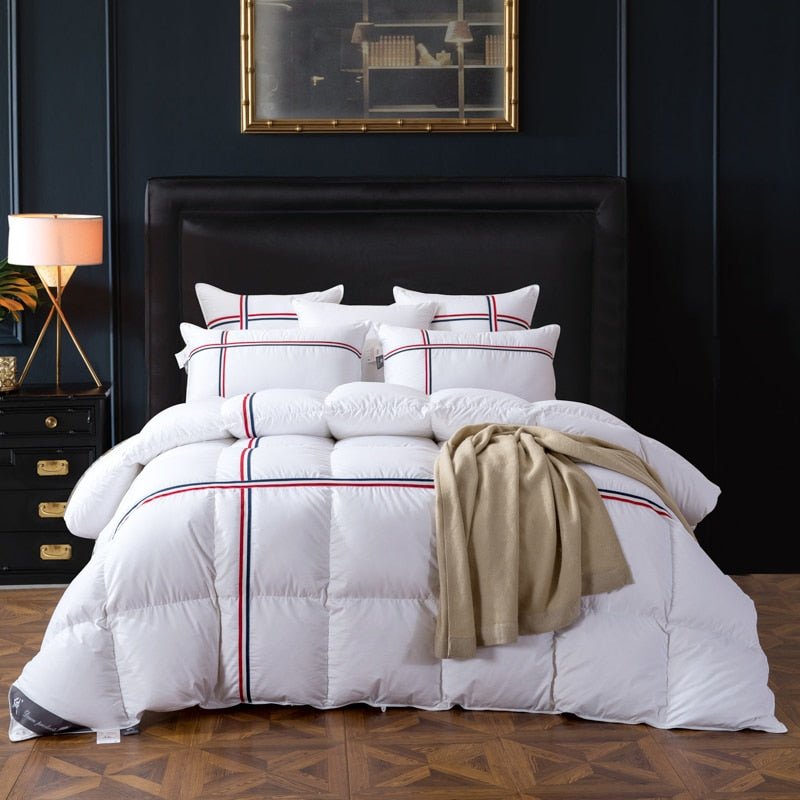 Herlinde Tri-Striped Goose Down Cotton Comforter - RoseStraya.com