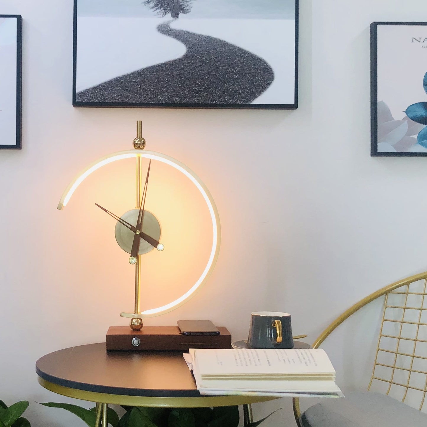 LED Golden Time Clock Lamp with Wireless Charger - RoseStraya.com
