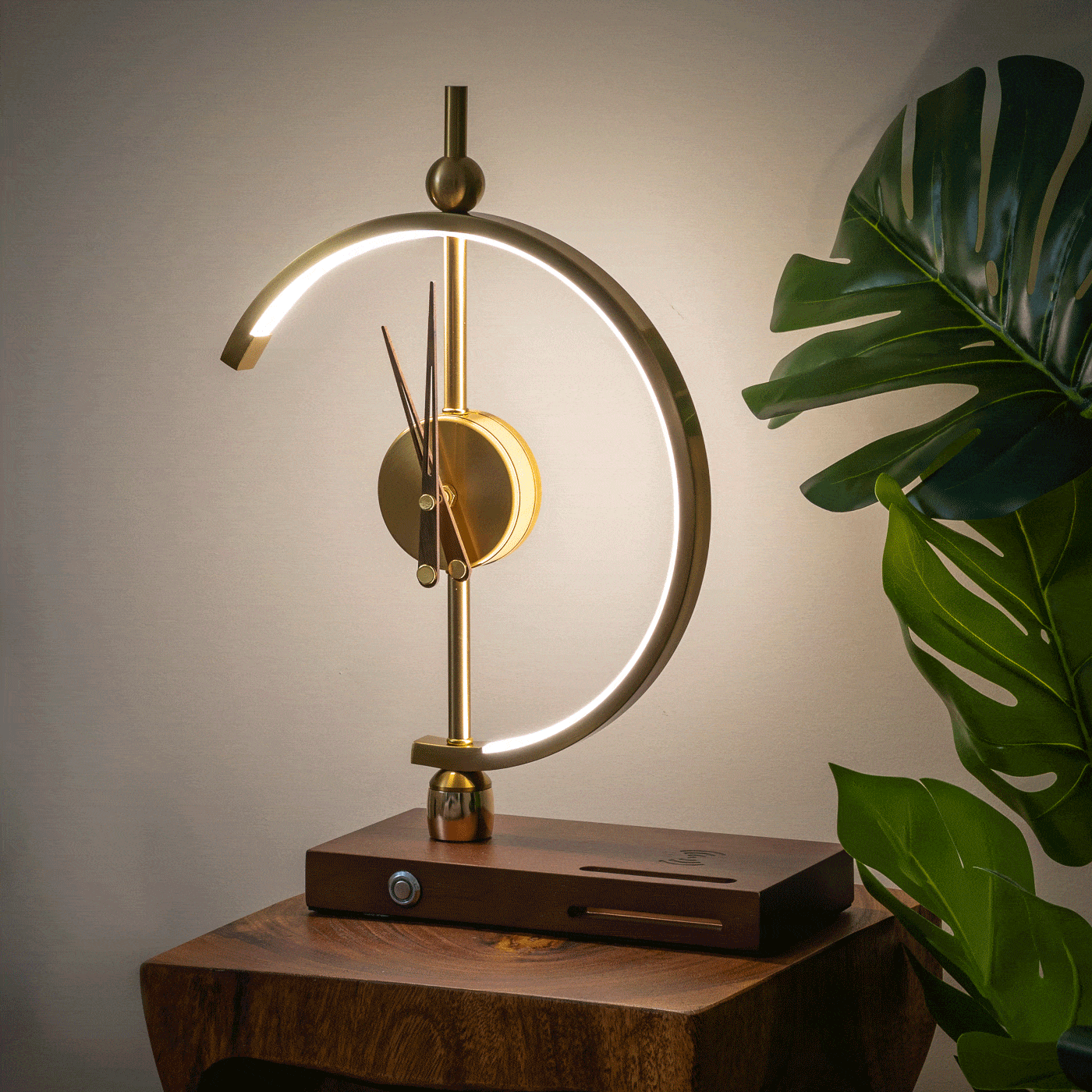 LED Golden Time Clock Lamp with Wireless Charger - RoseStraya.com