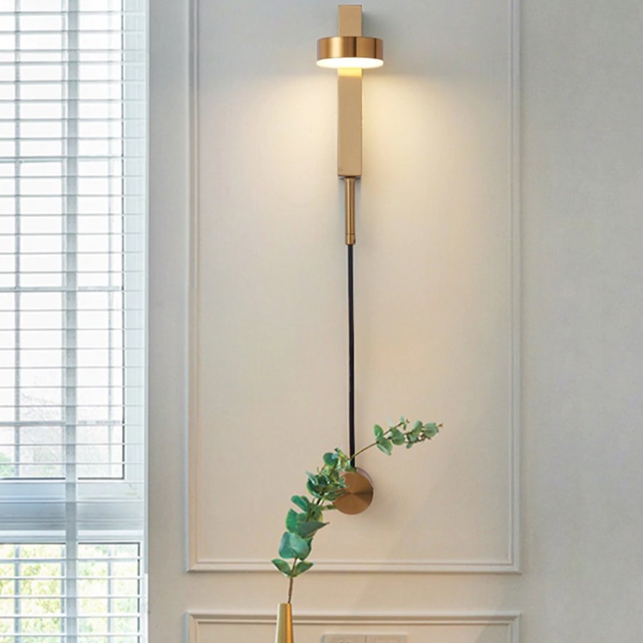 Lucian Minimalistic Rotational Lamp - RoseStraya.com
