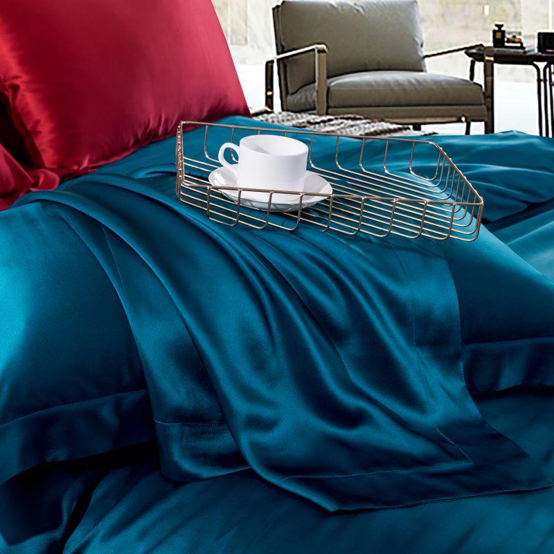 Mazarine Luxury Pure 22 Momme Mulberry Silk Duvet Cover Set