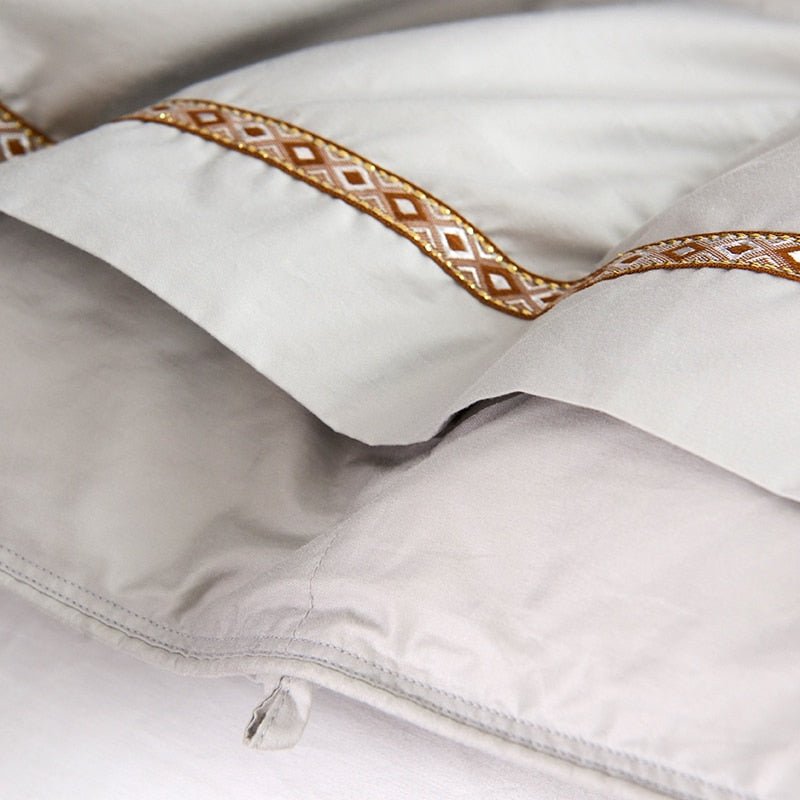 Silika Embellished Border Quilted Cotton Goose Down Comforter - RoseStraya.com