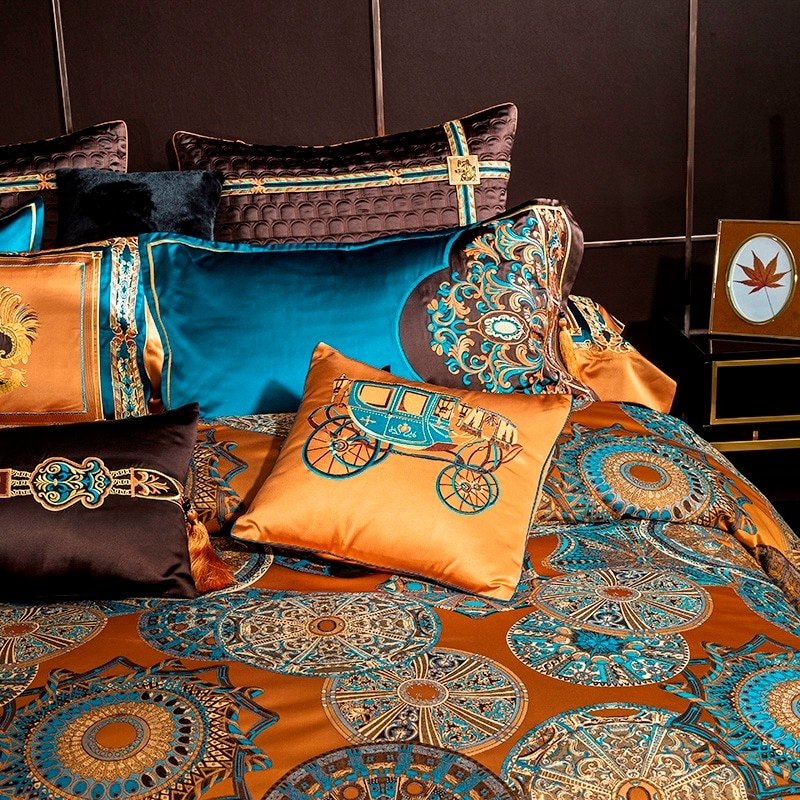 Umaira Embroidered Tassel Rounded Jacquard Satin Duvet Cover Set - RoseStraya.com