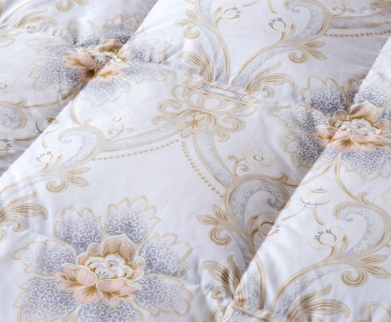 Yalina Ornate Printed Goose Down Cotton Comforter - RoseStraya.com
